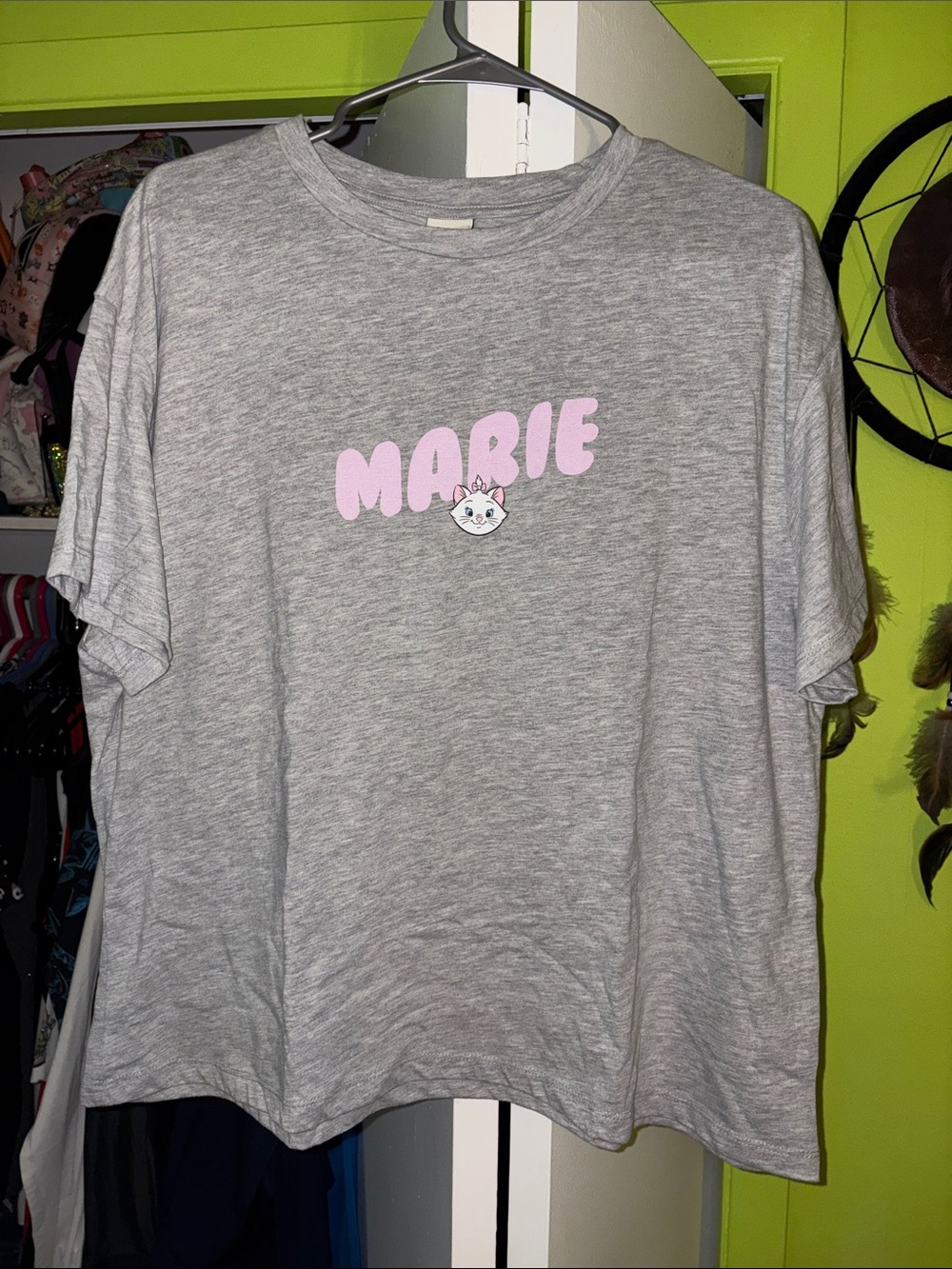 Skinny Dip Disney Aristocats Marie Gray Short-Sleeve Graphic Tee L SOLD OUT